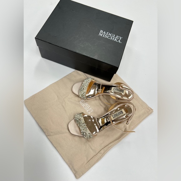 Badgely Mischka Clara heels. Size 6. - Picture 3 of 6